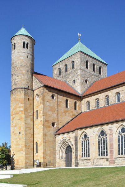 Bade Dächer Bad Bevensen Michaeliskirche Hildesheim Klempner Kupfer